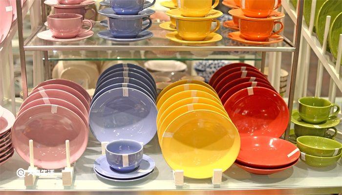 陶瓷杯是塑料制品嗎陶瓷杯是不是塑料制品